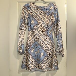 Elegant Blue and Cream Patterned Dress